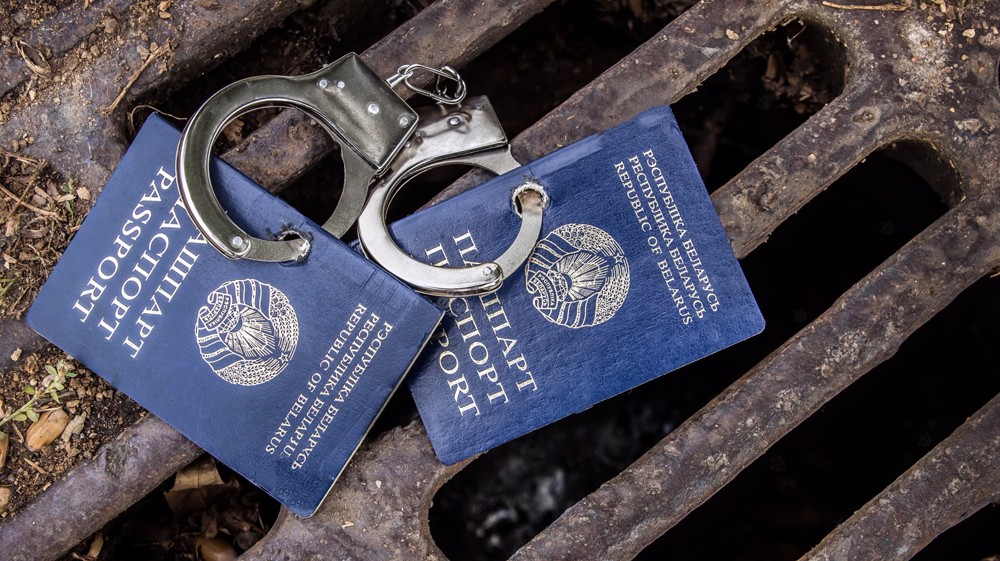 Кому «паспортный» указ сделал хуже – людям, государству, соседям?