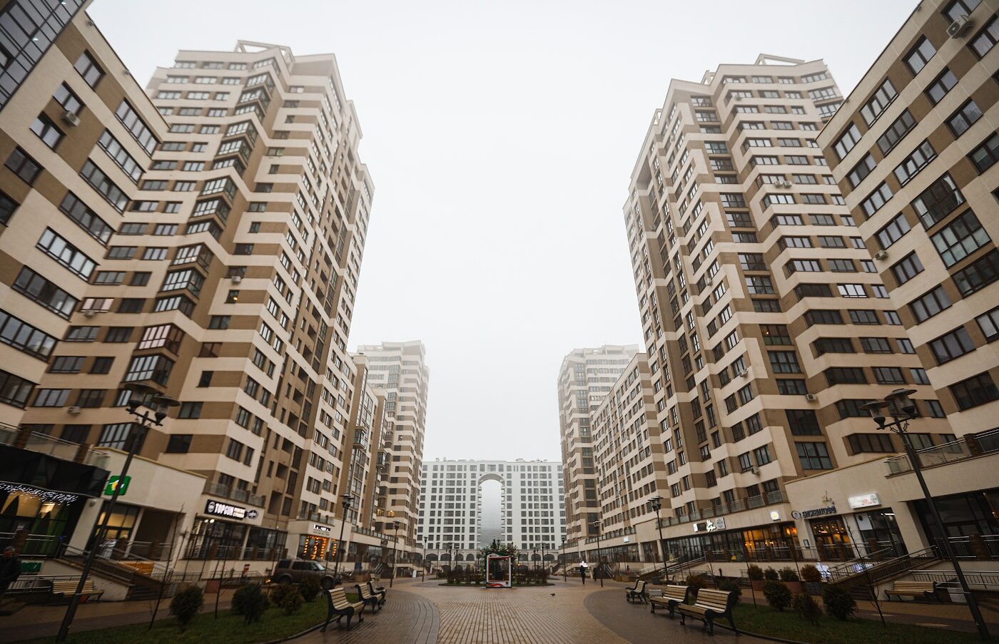 Как тут жить: минские квартиры становятся роскошью?