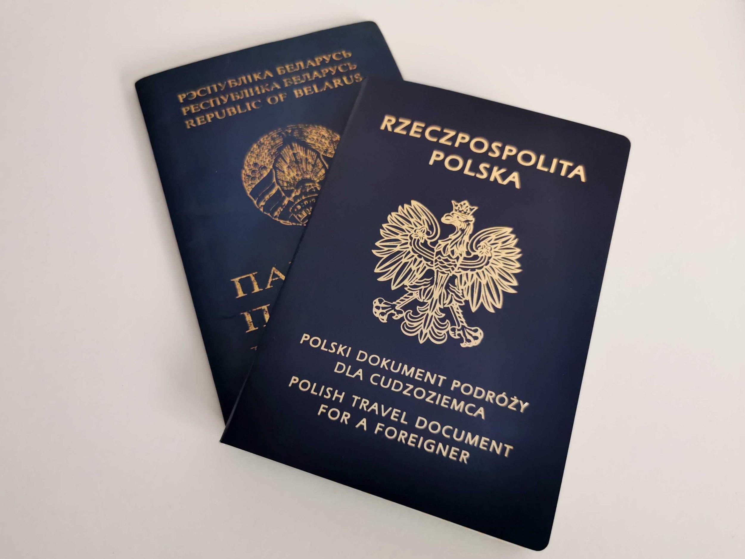 Свой сярод чужых: ці стане іншае грамадзянства недасяжным для беларусаў?
